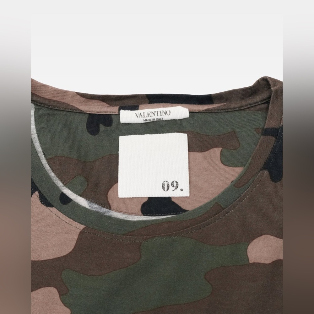 VALENTINO COTTON T-SHIRT GREEN X BLACK CAMOUFLAGE WITH STUDS ( unissex ) Size L - Picture 4 of 9